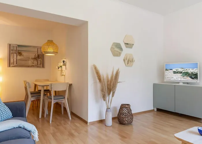 Fehmarn-ostseeferien Apfelbluete 199 1